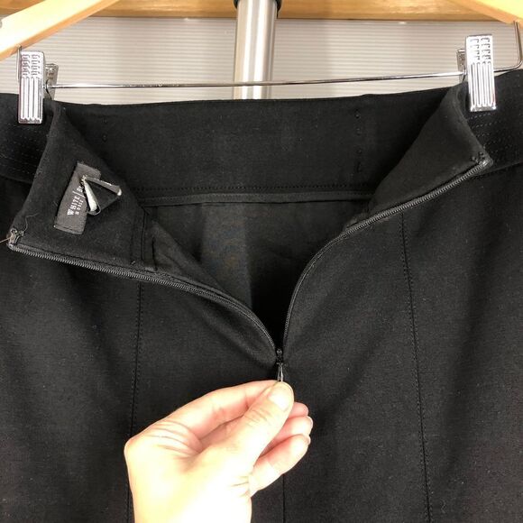 WHITE HOUSE BLACK MARKET Black Pencil Skirt Sz 4 - Picture 7 of 7